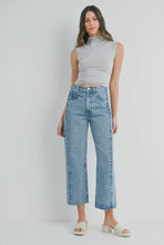 Load image into Gallery viewer, Barrel Twist Jeans