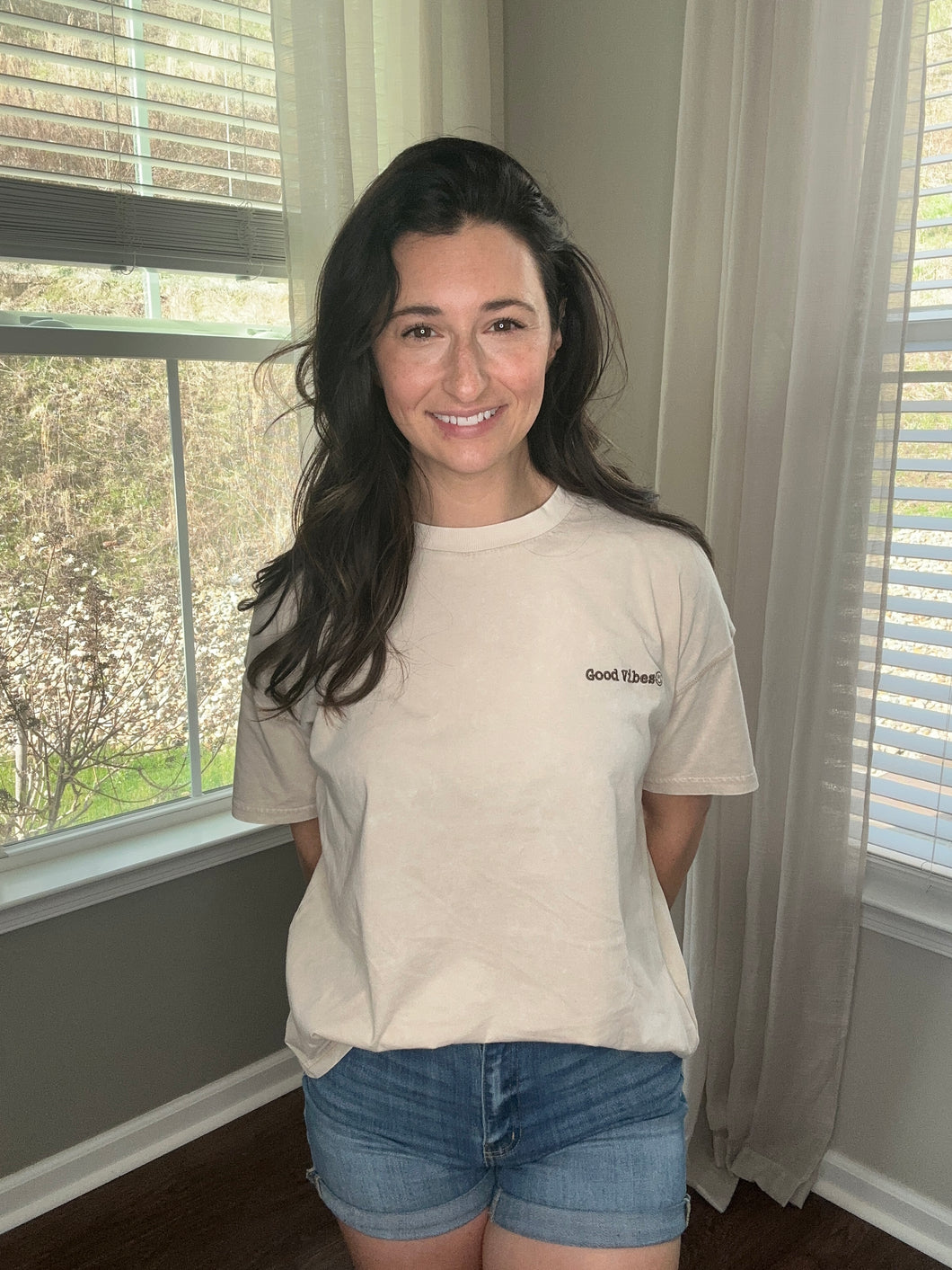 Good Vibes Tee